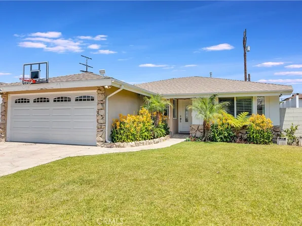 5708 Mammoth Ave, Van Nuys, CA 91401