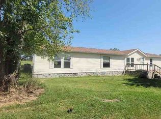 7271 E Hubbard Rd, Ponca City, OK 74604