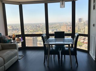 2650 N Lakeview Ave APT 3105, Chicago, IL 60614