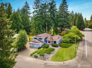 10925 165th Pl NE, Redmond, WA 98052