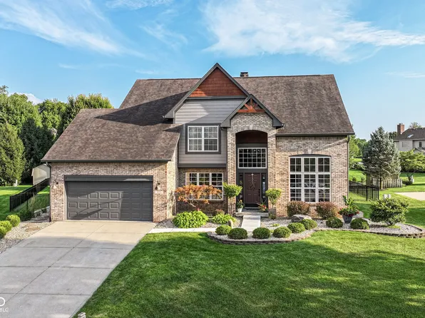 4551 W Nance Ln, Greenwood, IN 46142