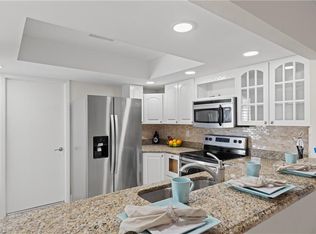 128 Quail Forest Blvd #14, Naples, FL 34105