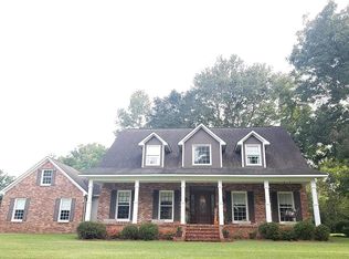 633 Trawick Rd, Dothan, AL 36305