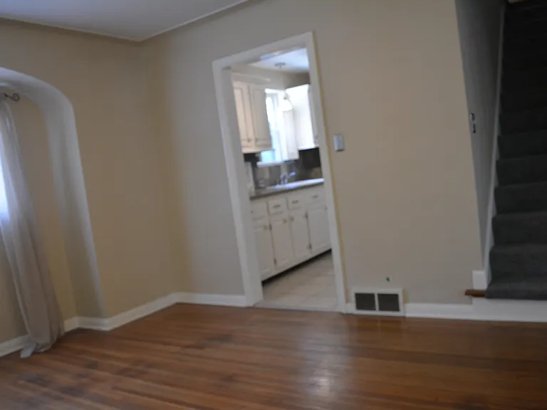 2632 Algonquin Pkwy — Photo 4