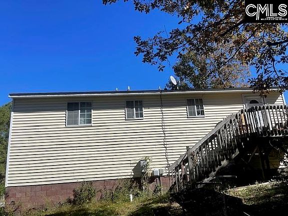 2nd image of 121 Foxglove Cir