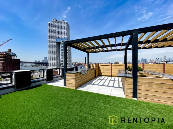 74 North First Street image 7 of 12