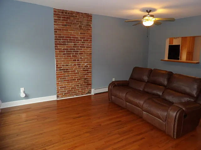 1 bed, 1000 sqft, $1,500 — Photo 4
