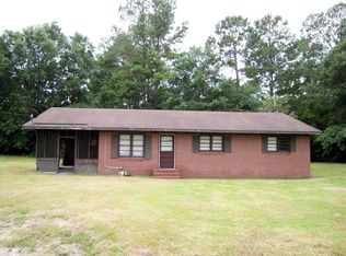 424 Lucille Ave, Nashville, GA 31639
