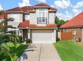 40 Pebble Beach Ct, Jersey Village, TX 77064