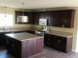 2021 Cypress Ave, Santa Ana, CA 92707