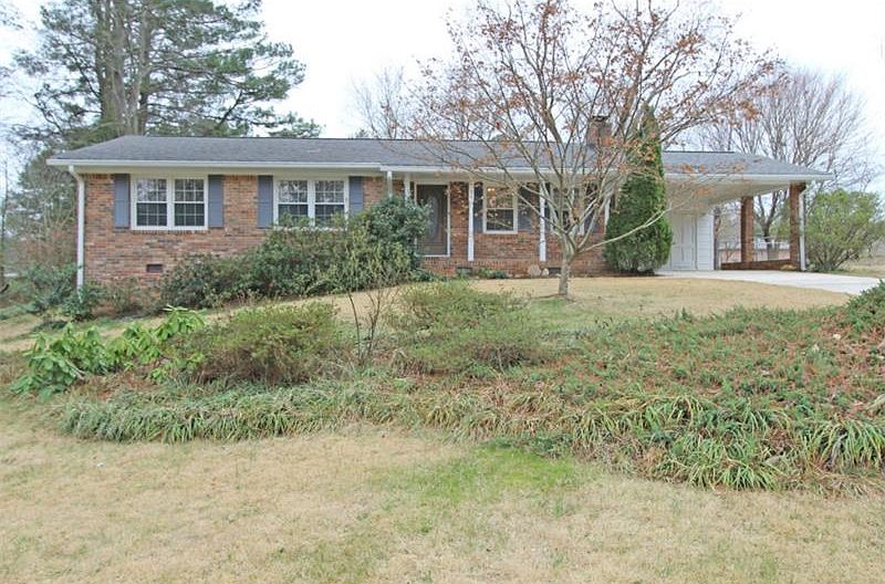1st image of 98 Brookhaven Dr