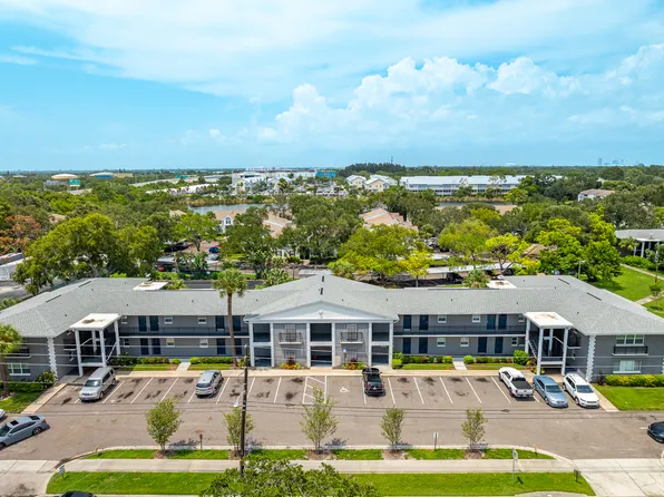 Spring Lake Apartments