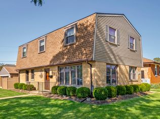 9848 Sunnyside Ave, Schiller Park, IL