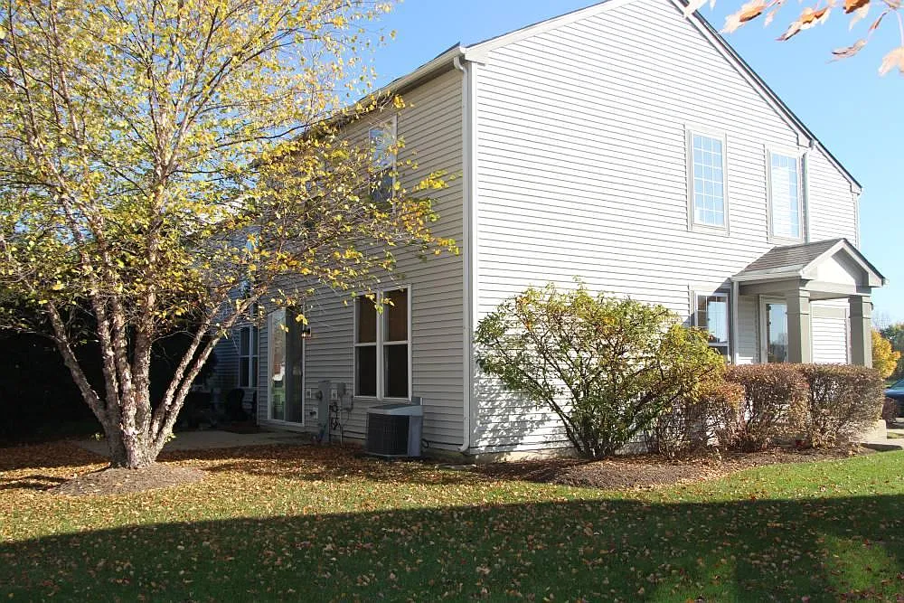 Building Photo - 3240 Cremin Ln