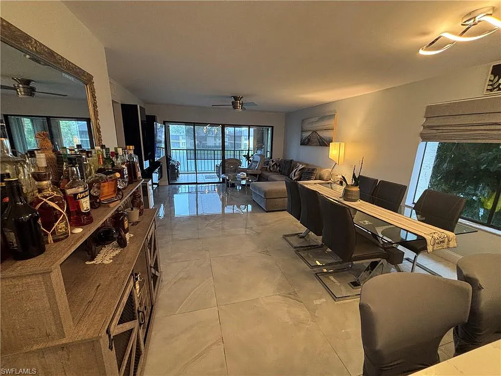 2 bed, 2.0 bath, 1102 sqft, $2,850 — Photo 1
