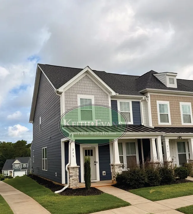 235 Dalmatian Dr