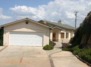 1230 10th St, Ramona, CA 92065