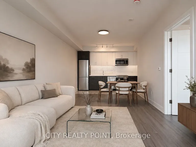 2525 Bathurst St #510 — Photo 4