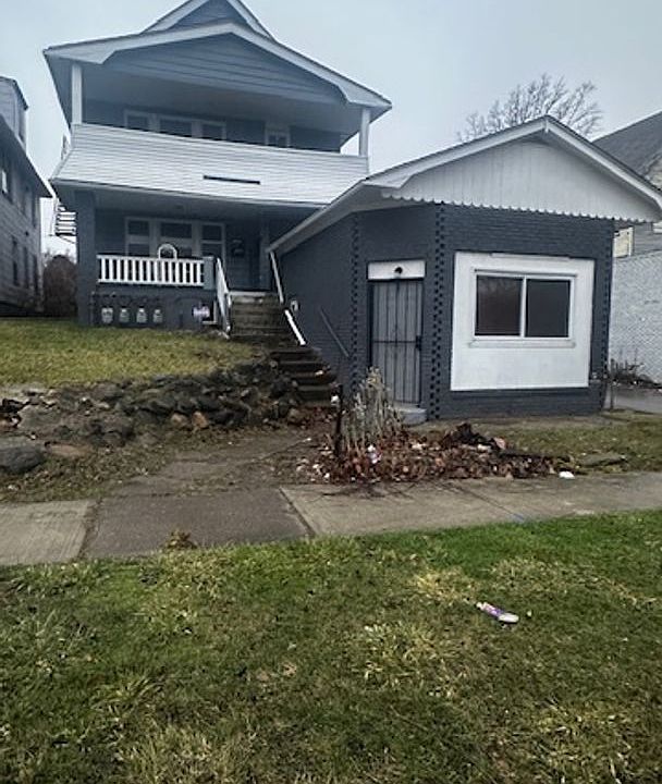1st image of 13616 Coit Rd Unit 2
