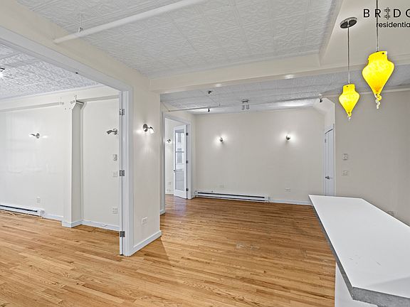 5th image of 90 Chambers St APT 3