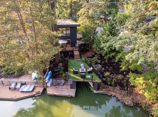 3300 South Shore Blvd, Lake Oswego, OR 97034