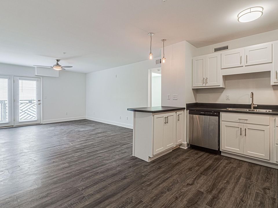 1st image of 3623 Fountain Ave #0vbjam2rn