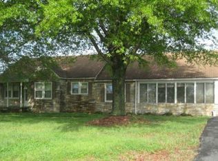 3122 Wards Rd, Altavista, VA 24517