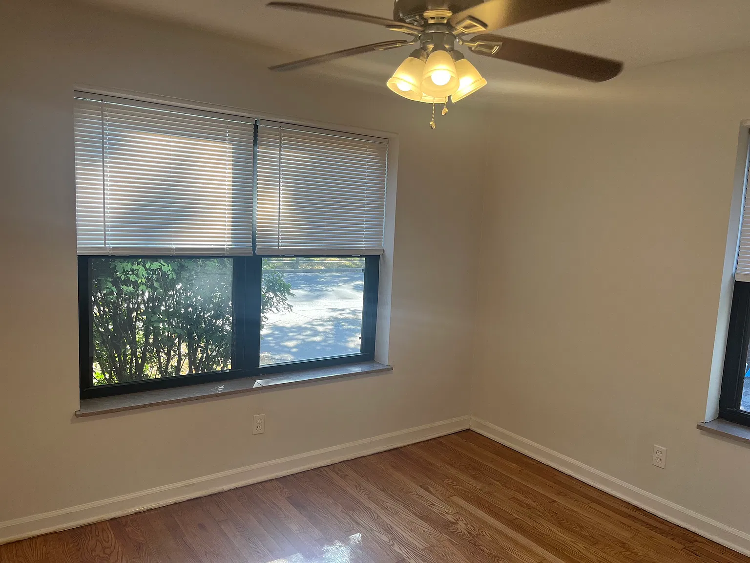 2 bed, 800 sqft, $1,395 — Photo 3