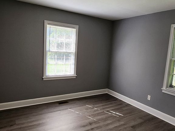 5th image of 1108 Southern Ave