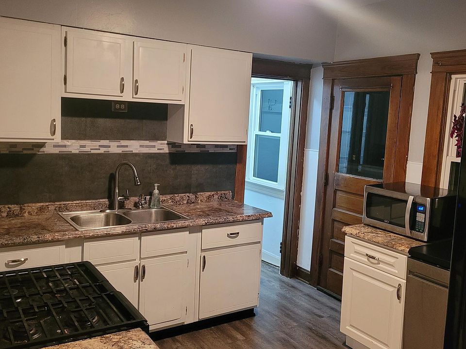 Kitchen with walkin pantry.