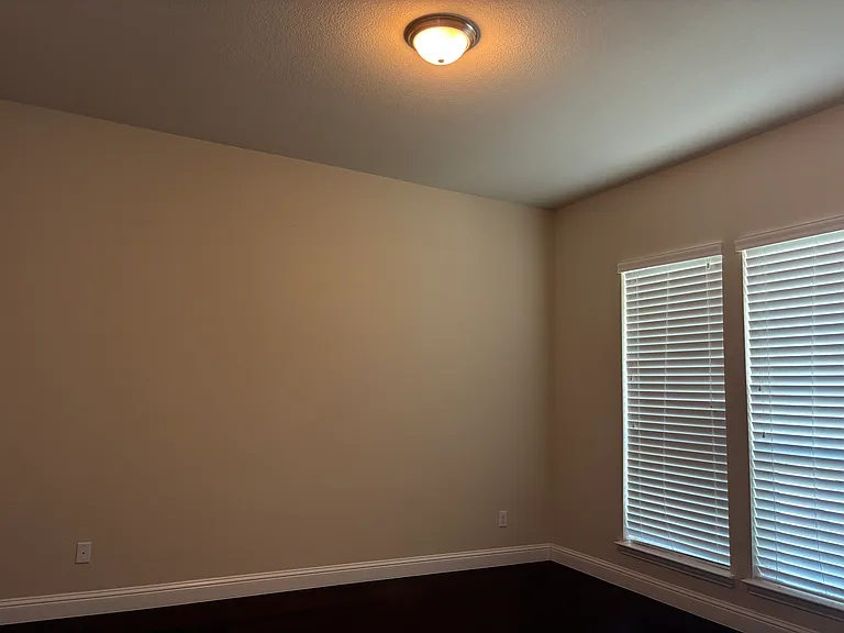 6117 Mickelson Way — Photo 6