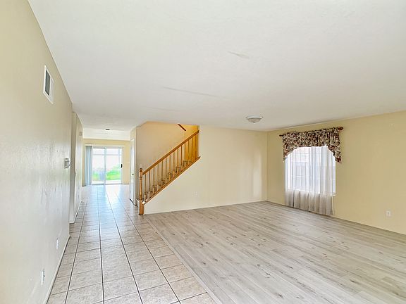2nd image of 4548 Carmen St