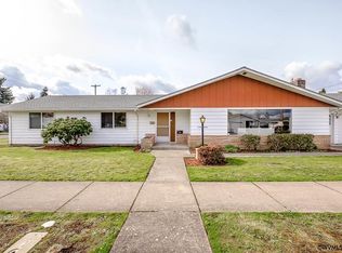 1090 S 5th St, Lebanon, OR 97355