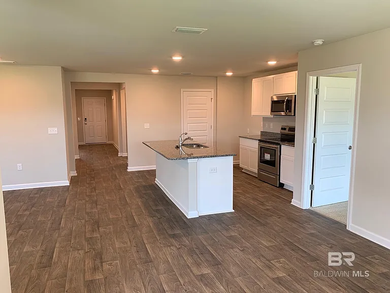 8317 Harmon St — Photo 5