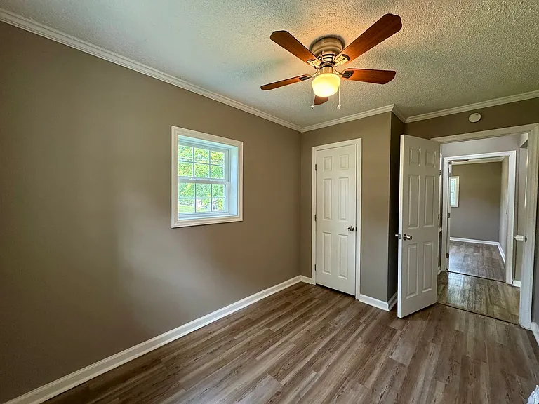 412 W. Atlantic Street — Photo 5