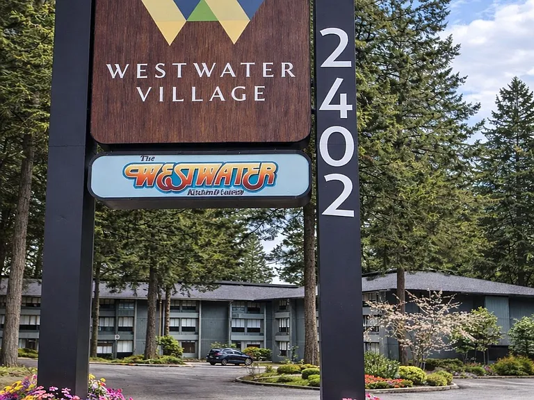 Westwater Village — Photo 26