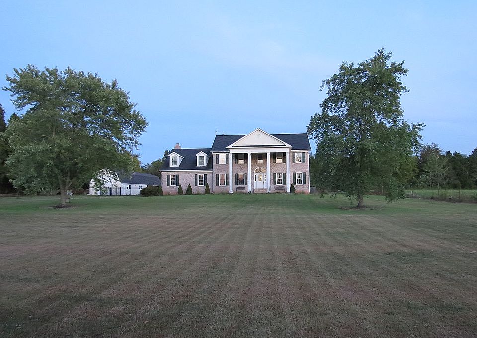 1st image of 10801 Gallop Ln