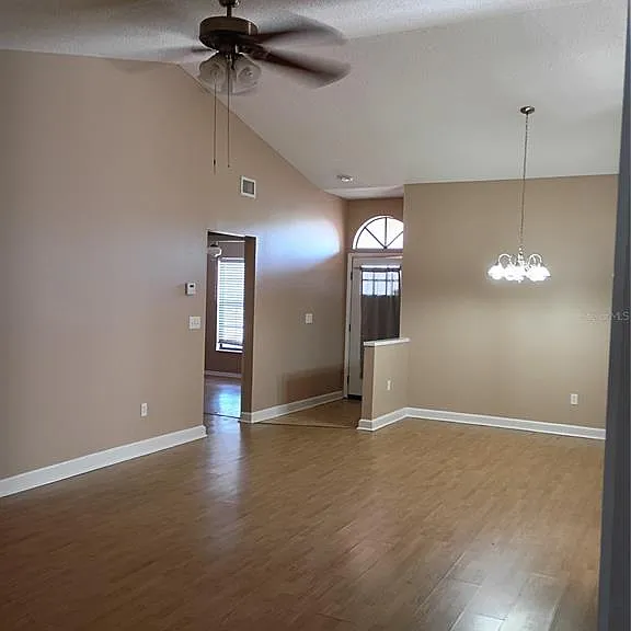 13415 Beechberry Dr — Photo 3