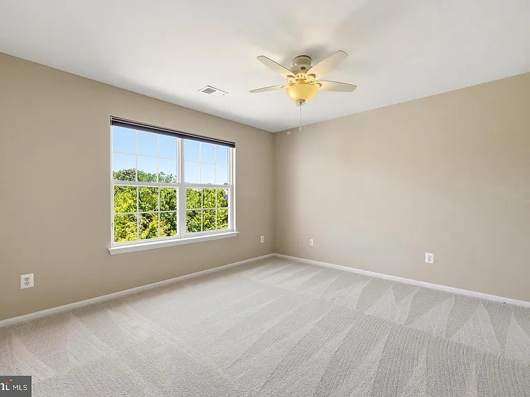 21916 Bellair Ct — Photo 31