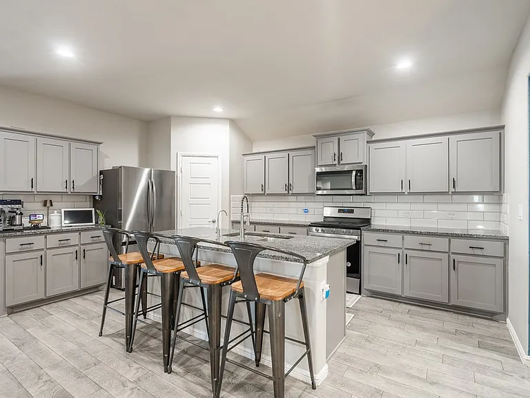8404 E County Road 115 — Photo 10
