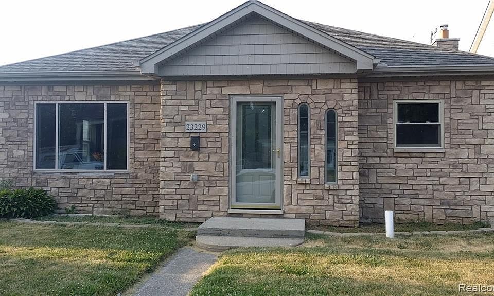 1st image of 23229 Doremus St