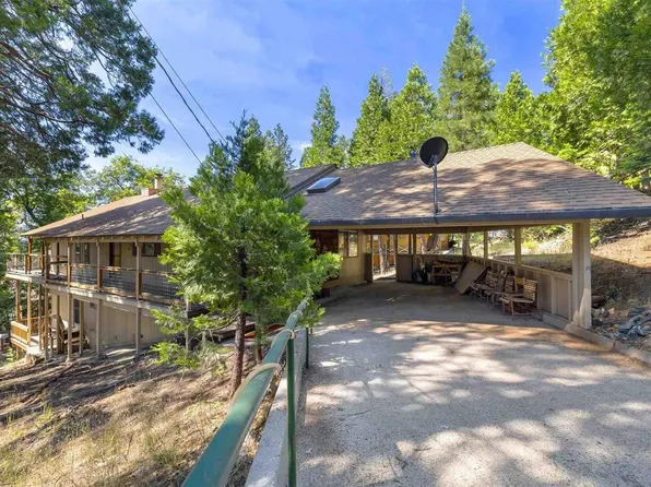 24004 Lama Rd, Mi Wuk Village, CA 95346