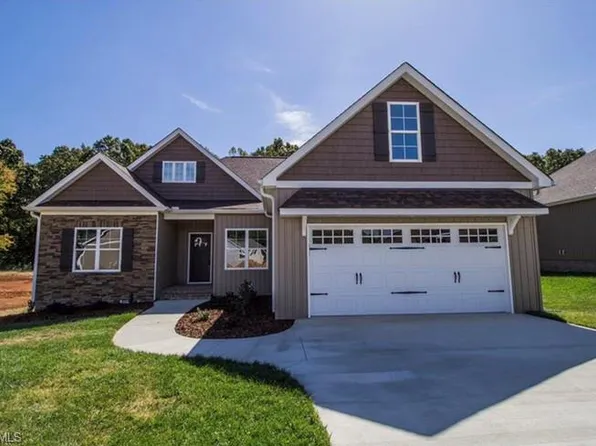 302 Havenwood Dr, Archdale, NC 27263