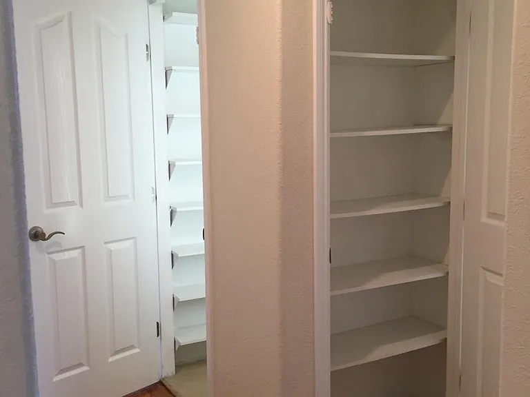Woodcrest Dr — Photo 9