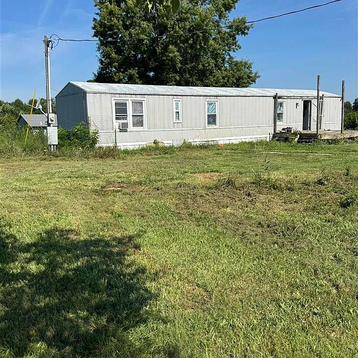 1st image of 665 Skaggs Rd