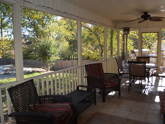 5th image of 506 Brookfield Dr