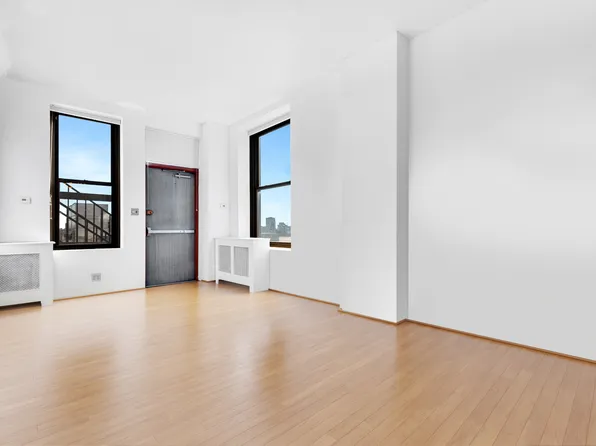714 Broadway UNIT 10 image 8 of 9