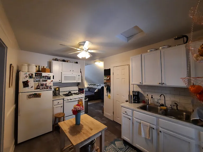 1712 Brevier Ave #UP — Photo 7