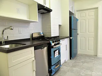 Rented by City Connections Realty