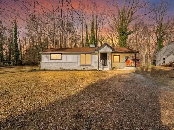 423 Dogwood Cir, High Point, NC 27260